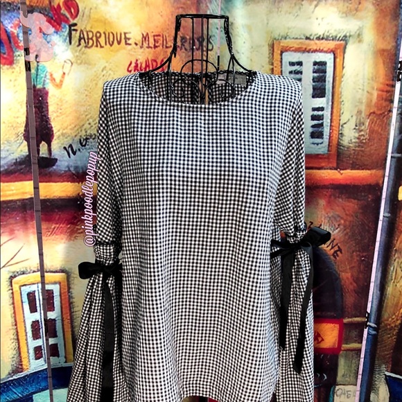 RD Style B&W Checked Shirt W/ Long Flared Sleeves - Picture 5 of 7